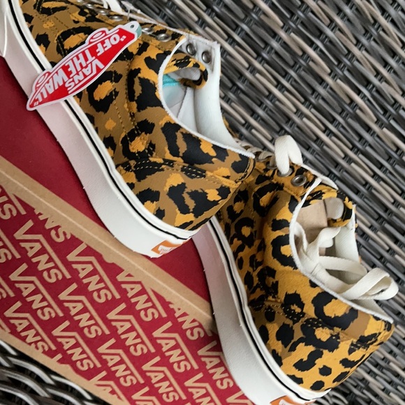 Vans Comfycush Old Sko Leopard MENS - Picture 15 of 16
